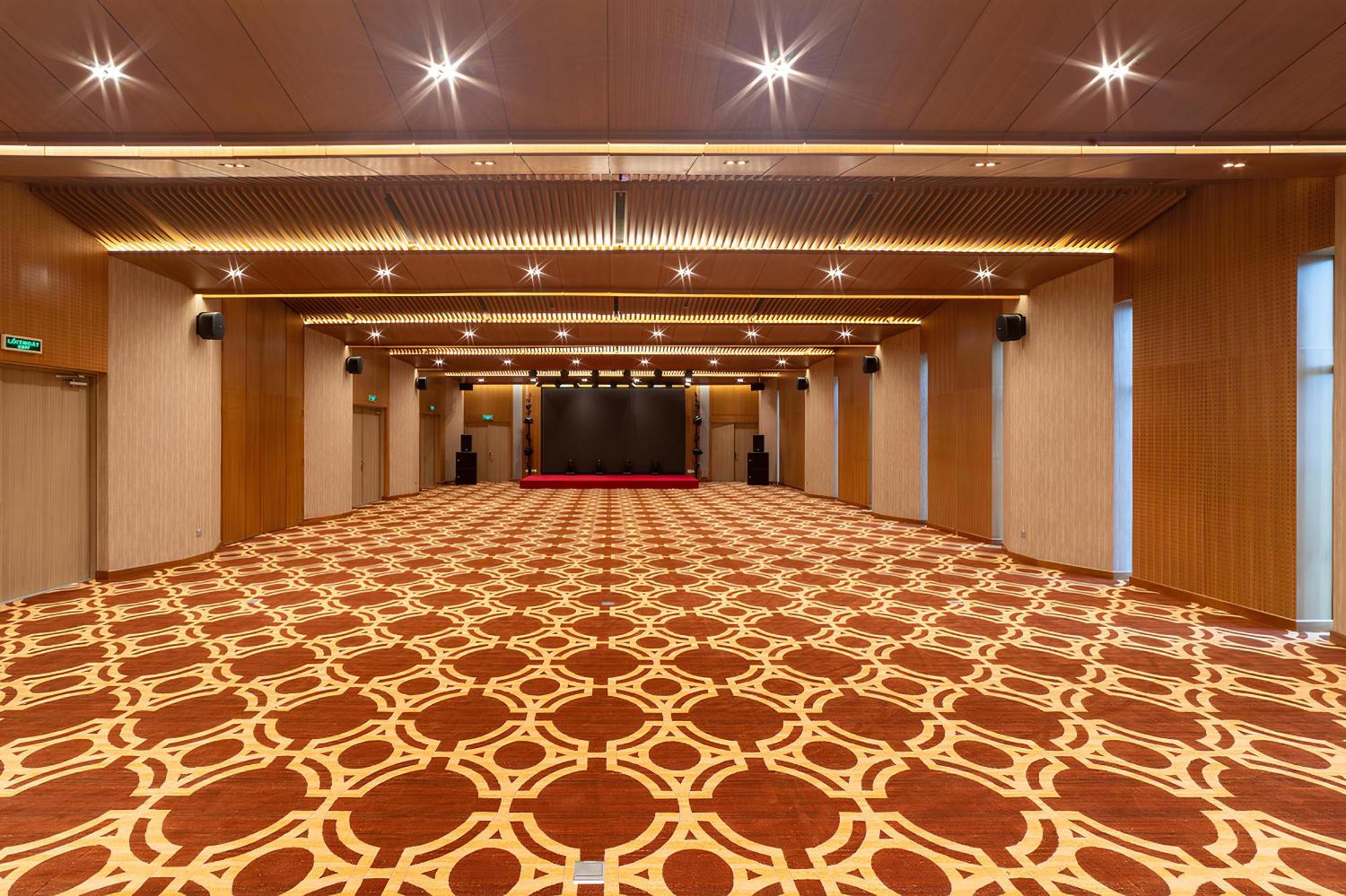 Rey 4* Hà Nội